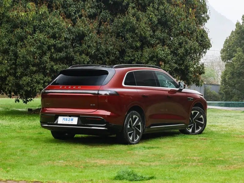 Chery EX7: Το SUV φαινόμενο, με 726 km αυτονομία και... «αεροπορικά» φρένα