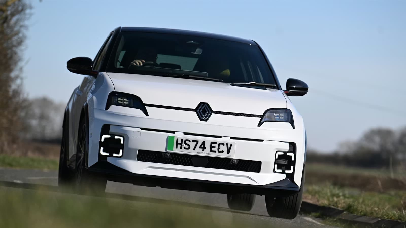 Τι πρέπει να γνωρίζετε πριν αγοράσετε ένα μεταχειρισμένο EV