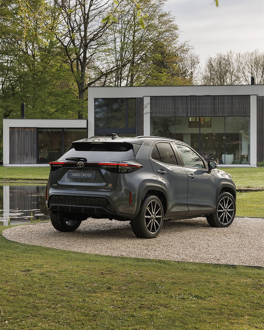 Το κορυφαίο σε πωλήσεις Toyota Yaris Cross ανανεώνεται σχεδιαστικά 