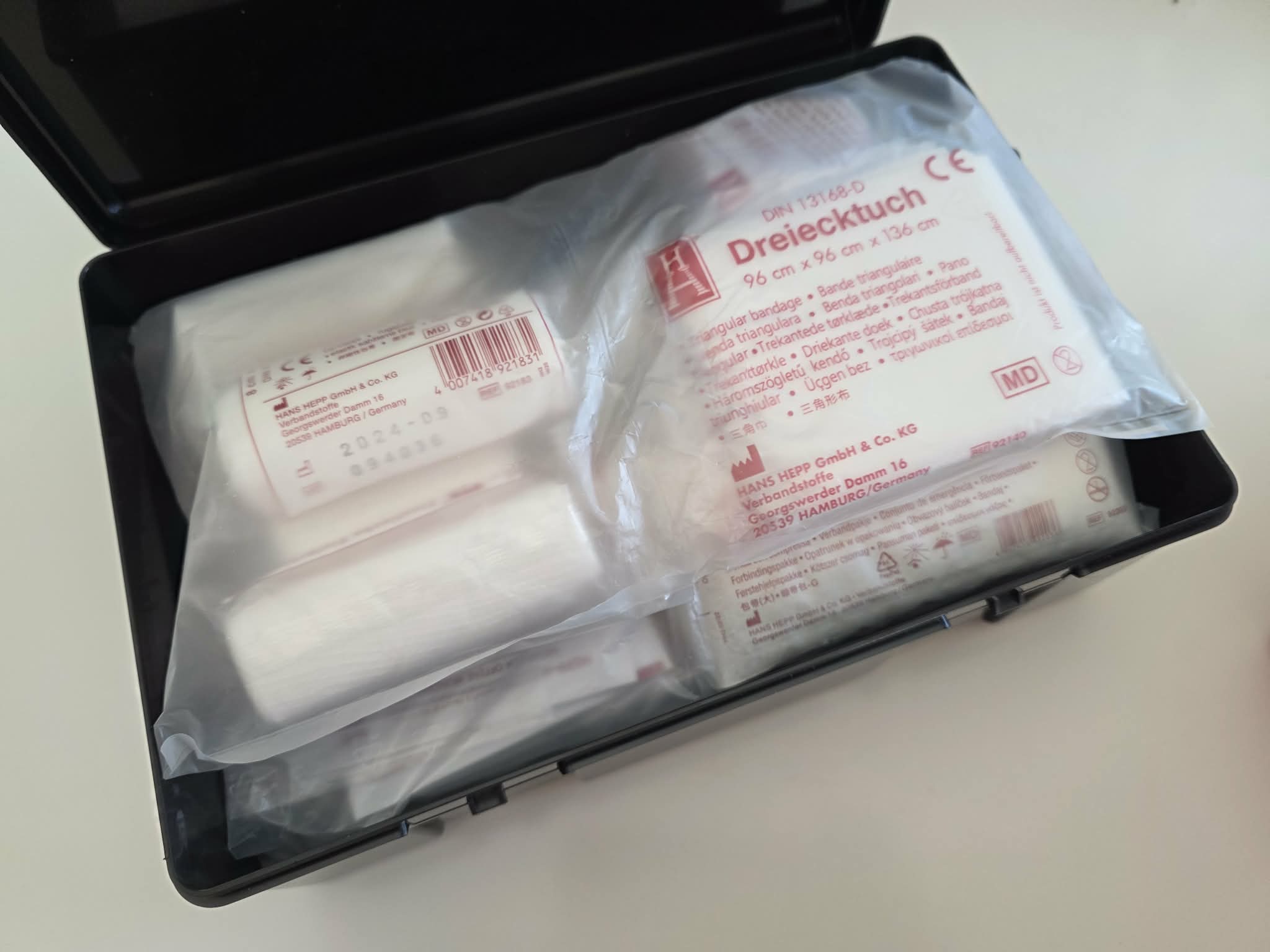 Φαρμακείο αυτοκινήτου: Αισχροκέρδεια και αδυναμία ελέγχου