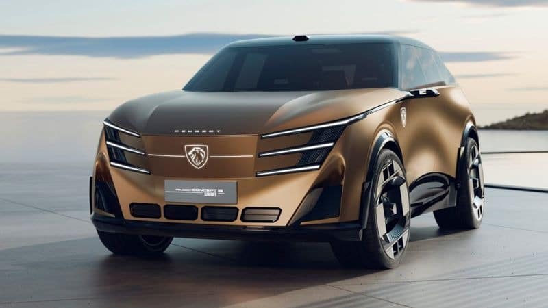 608 και 8008: Τα νέα μοντέλα της Peugeot που κοιτούν στα μάτια τον ανταγωνισμό