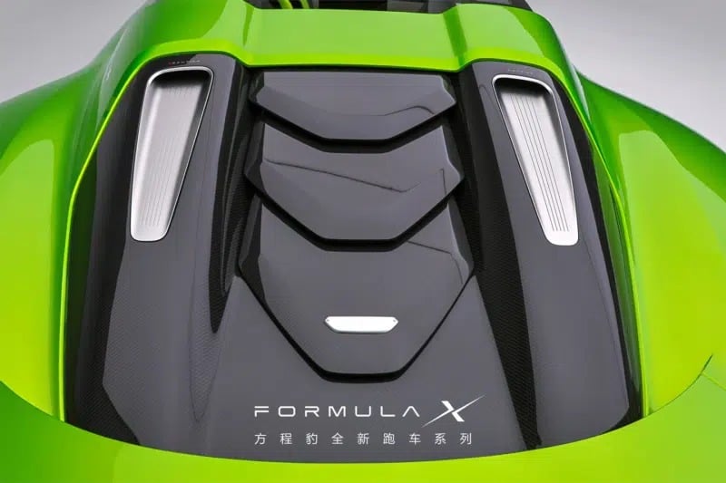 Η BYD μπαίνει δυνατά στα supercars με το Formula X