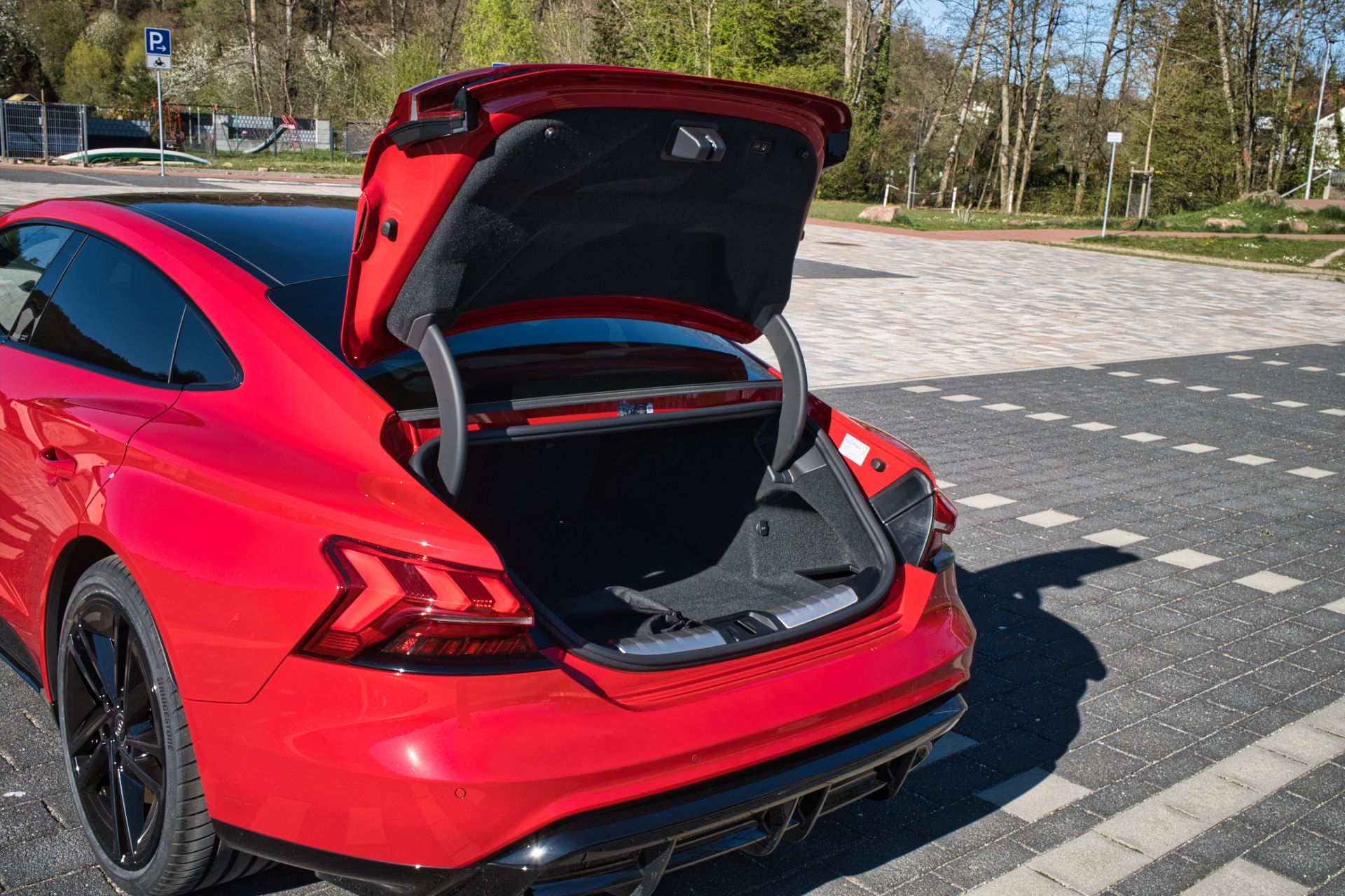 Audi e-tron GT quattro: Όταν η αισθητική συναντά την ηλεκτρική απόδοση