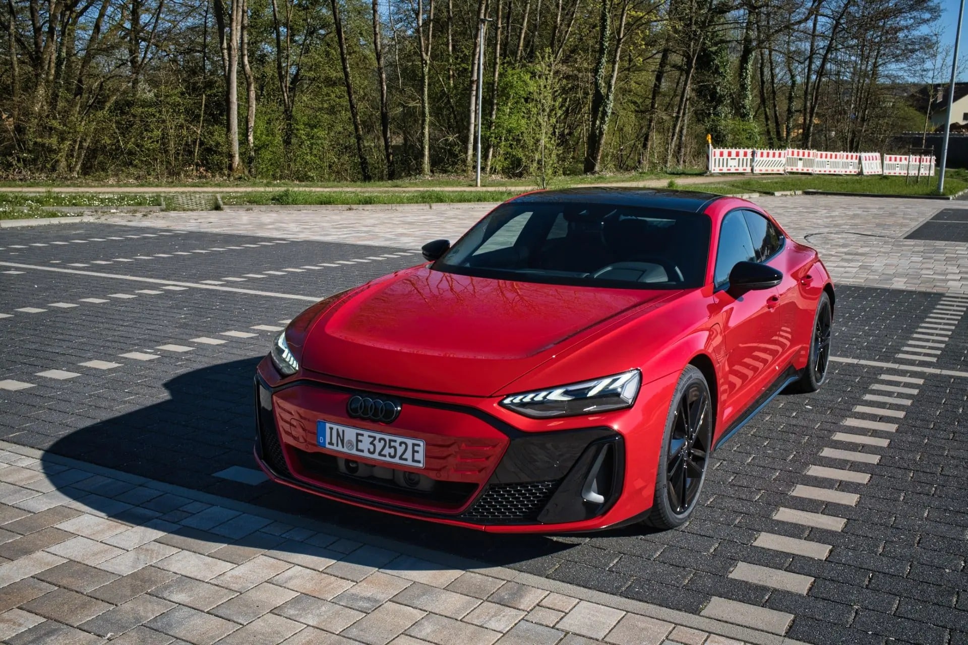 Audi e-tron GT quattro: Όταν η αισθητική συναντά την ηλεκτρική απόδοση