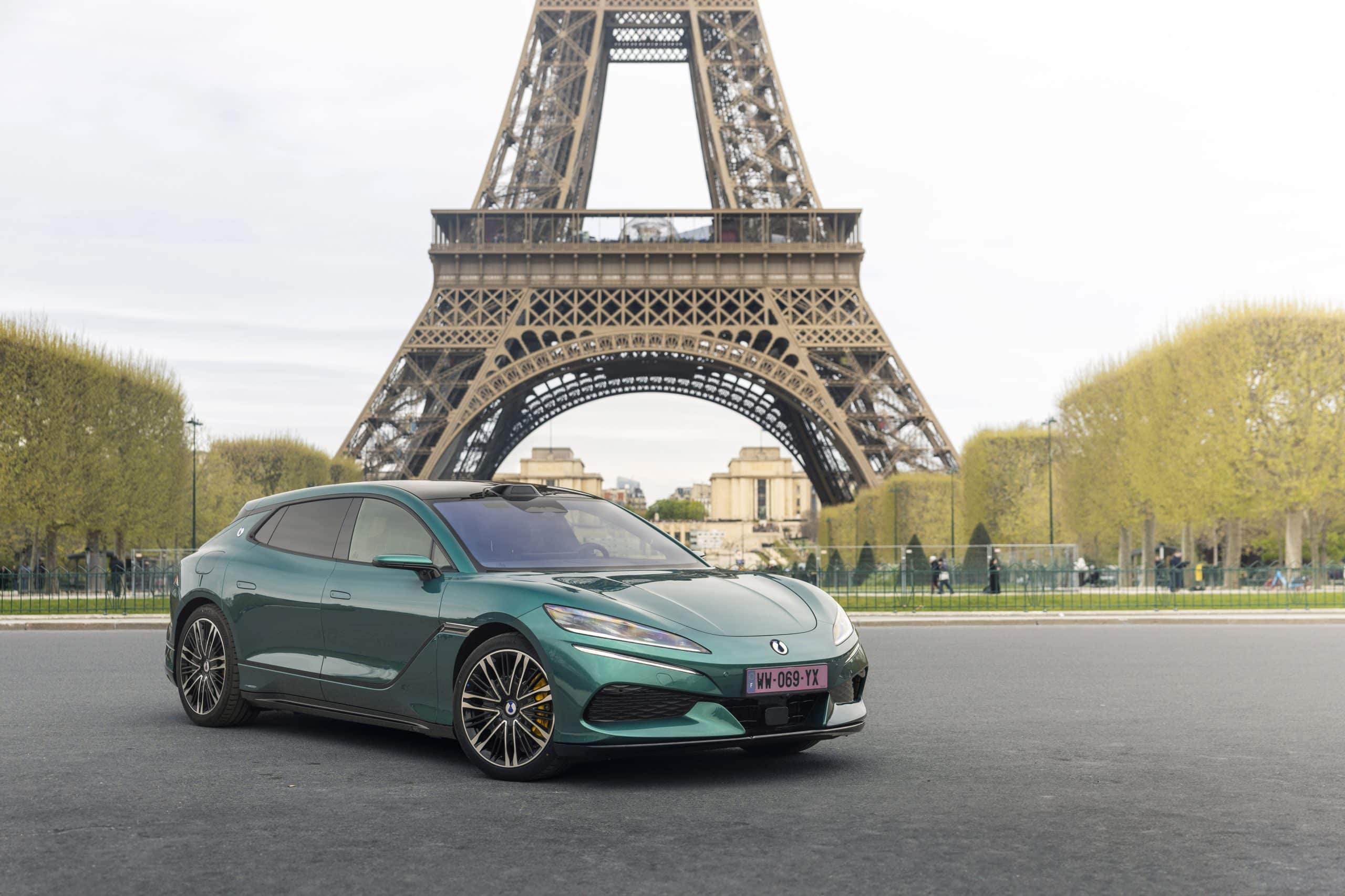 Το shooting brake DENZA Z9GT έρχεται στην Ευρώπ