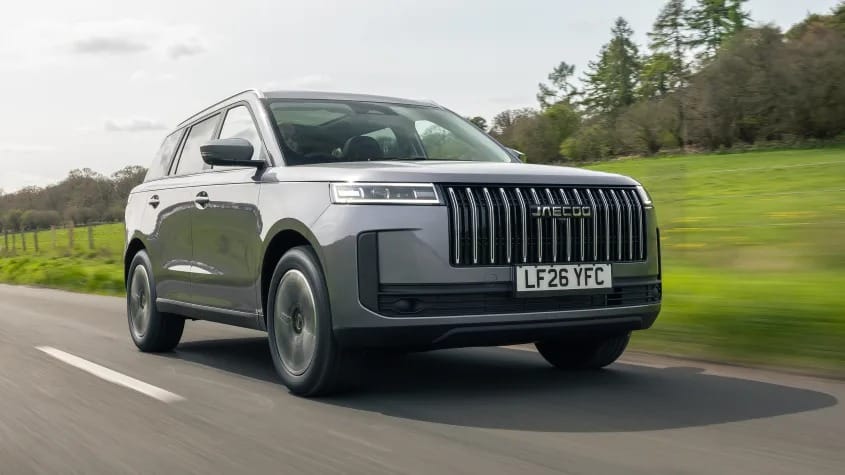 Jaecoo 5 Hybrid: Το SUV-έκπληξη που καίει λιγότερο και ρίχνει τους αντιπάλους στο καναβάτσο