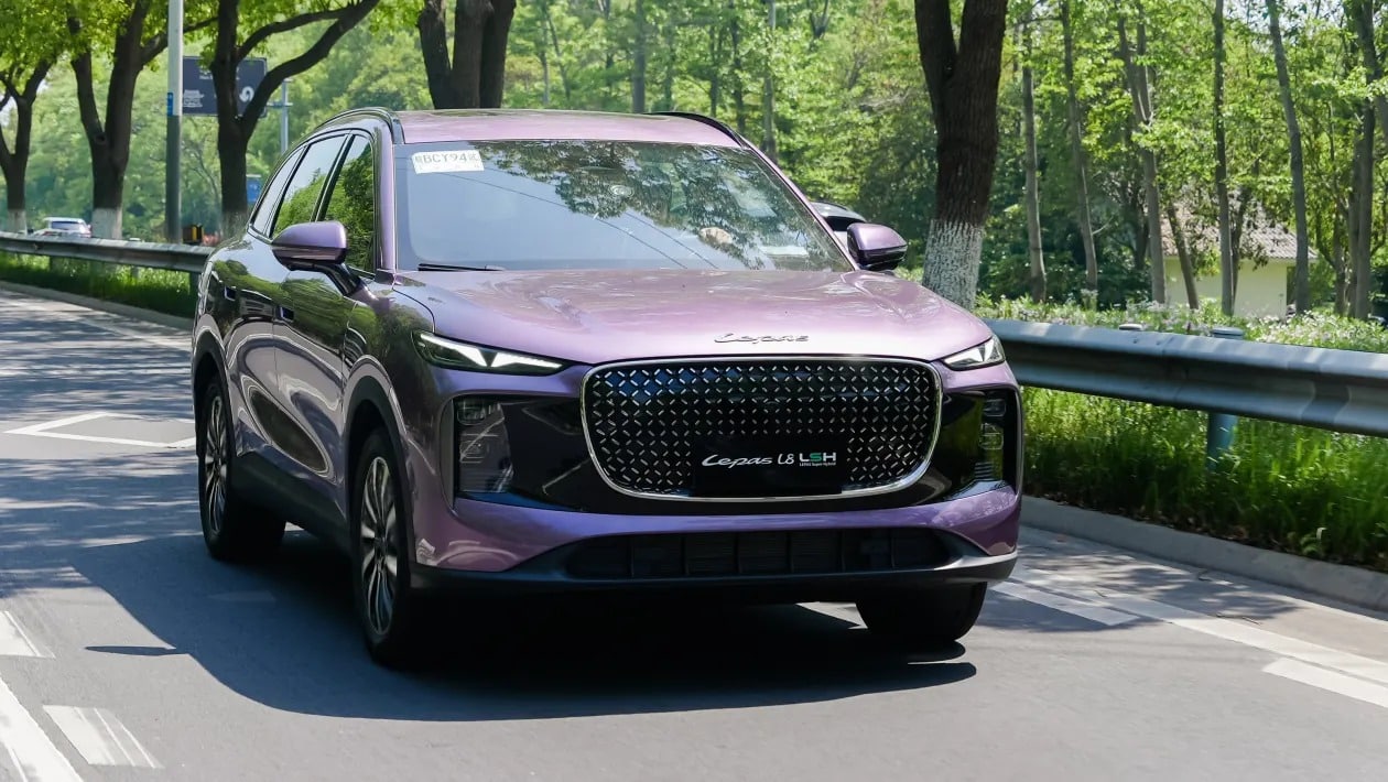 Θα σαρώσει ή θα χαθεί; Το νέο Lepas L8 PHEV μπαίνει στην Ευρώπη με premium φιλοδοξίες