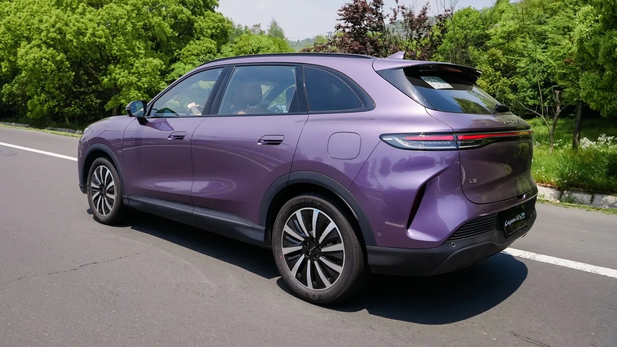 Θα σαρώσει ή θα χαθεί; Το νέο Lepas L8 PHEV μπαίνει στην Ευρώπη με premium φιλοδοξίες