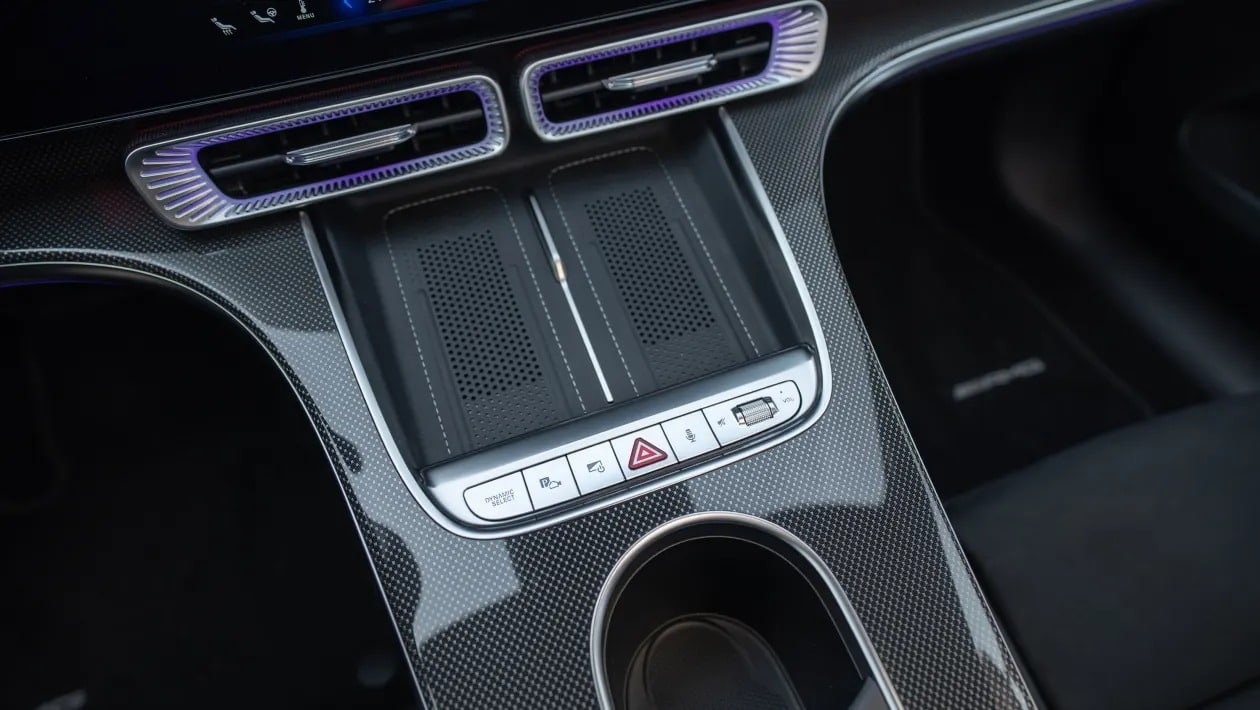 Νέα Mercedes C-Class Electric: Αποκαλύφθηκε το ηλεκτρικό sedan που απειλεί BMW και Tesla