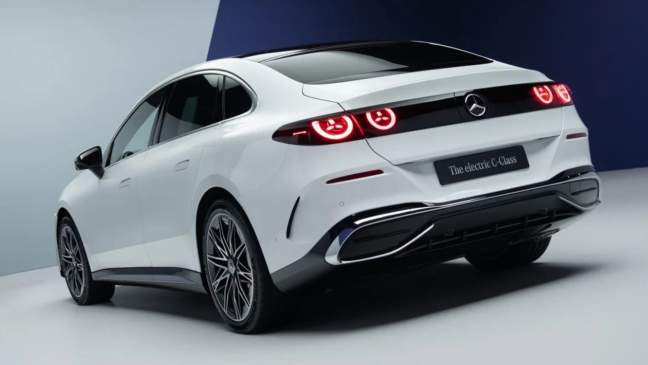 Νέα Mercedes C-Class Electric: Αποκαλύφθηκε το ηλεκτρικό sedan που απειλεί BMW και Tesla