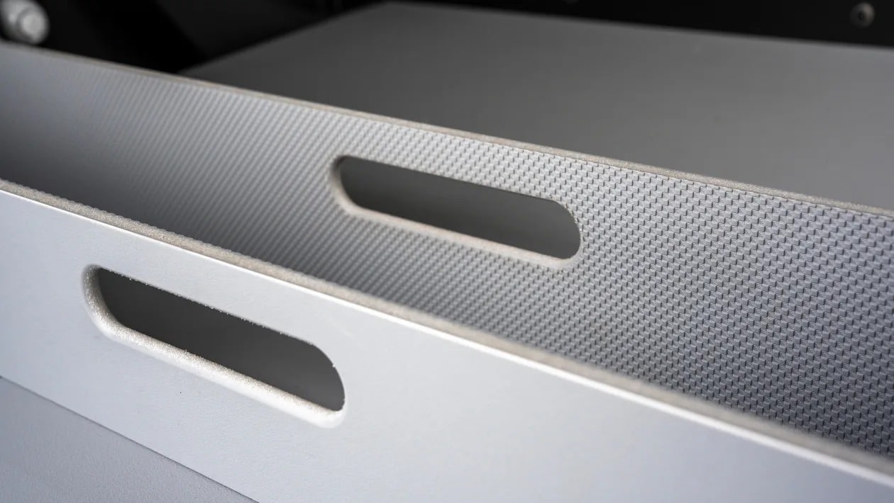 Νέο Ford Explorer Van: Το πολυτελές ηλεκτρικό βαν με 595 km αυτονομίας και 340 PS