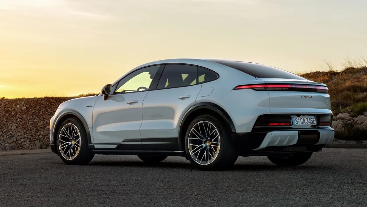 Αποκαλύφθηκε η νέα Porsche Cayenne Coupe Electric με έως 1.140 PS