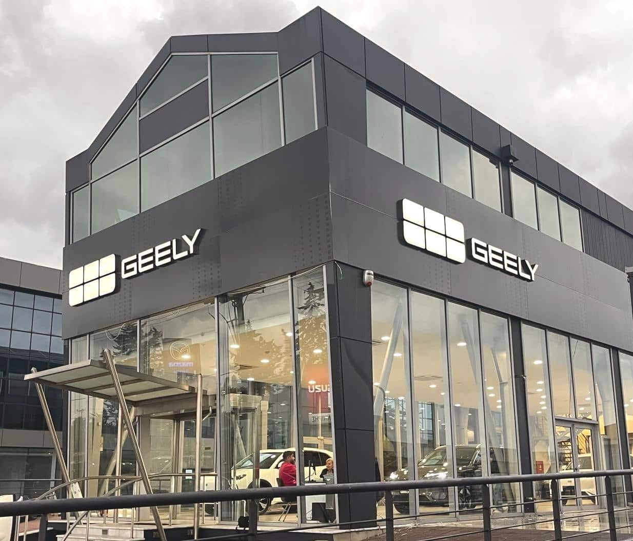 Geely και Γιαννίρης Automobility: Η GEO Mobility Hellas ανακοινώνει το νέο μέλος του Επίσημου Δικτύου Geely στην Θεσσαλονίκη