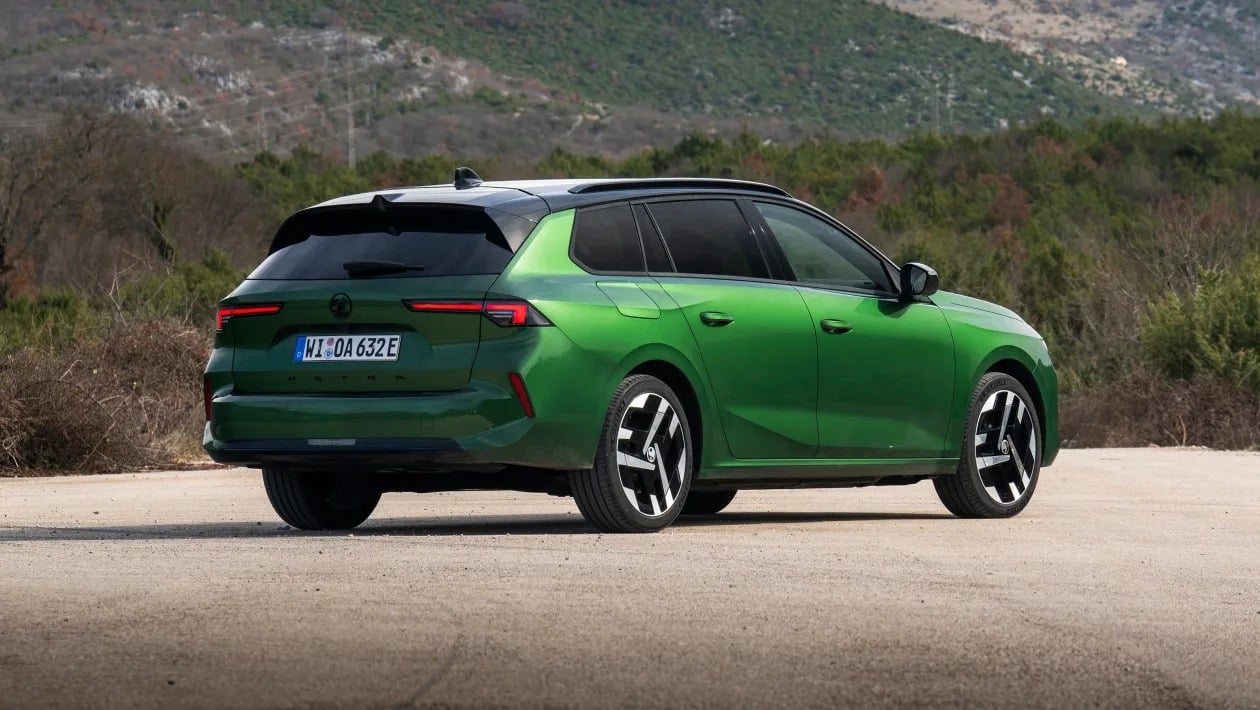 Το EV που δεν περιμέναμε: Astra Electric με χώρους station wagon και τιμή θερμικού