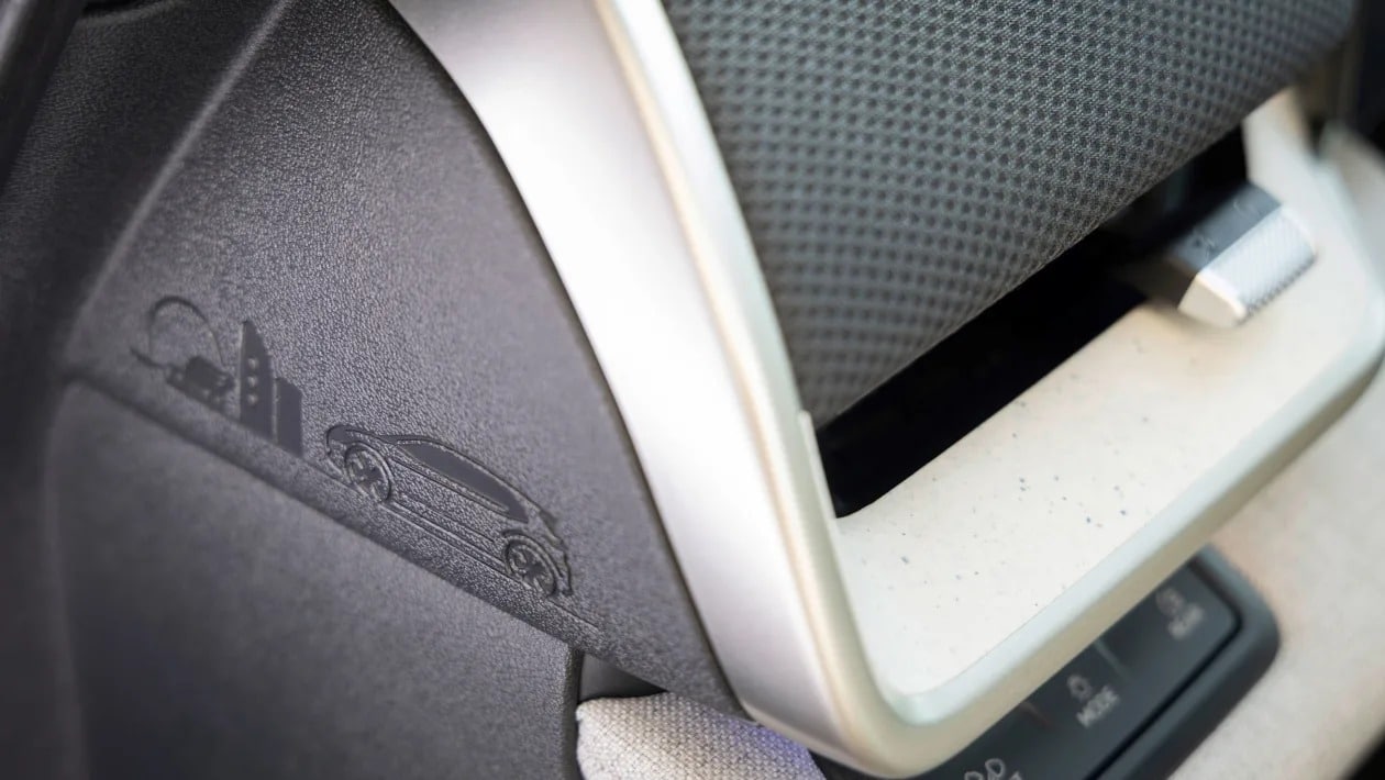 Νέο VW ID. Polo: «Ηλεκτροσόκ» με 455 km αυτονομία, 211 PS και τιμή από €25.000