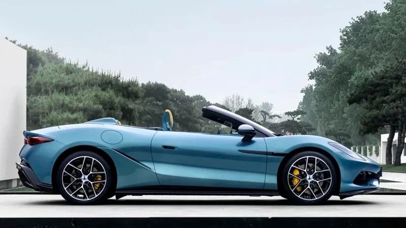 Wolfgang Egger - Σχεδιαστής της BYD: «Το αυτοκίνητο δεν είναι μόνο για οδήγηση»