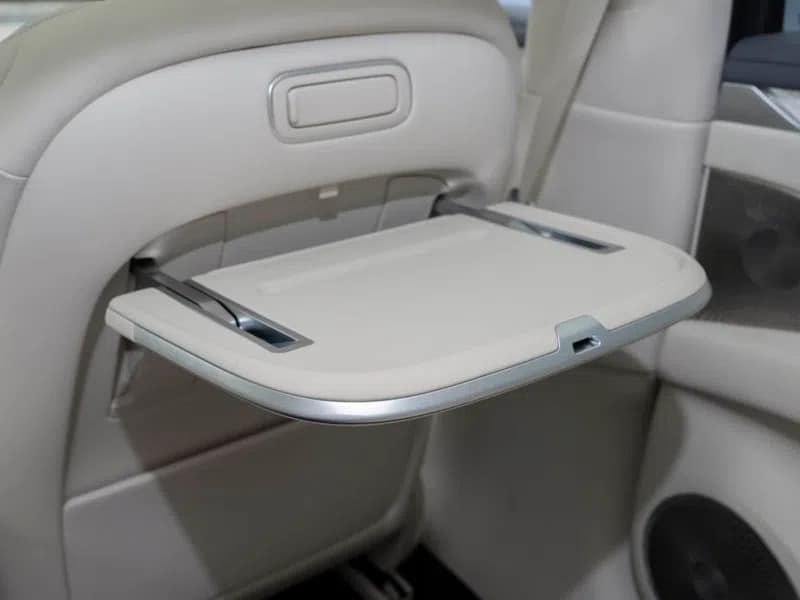 Το BYD Seal 08 DM-p PHEV κάνει το ντεμπούτο του με ηλεκτρική αυτονομία 300 Km