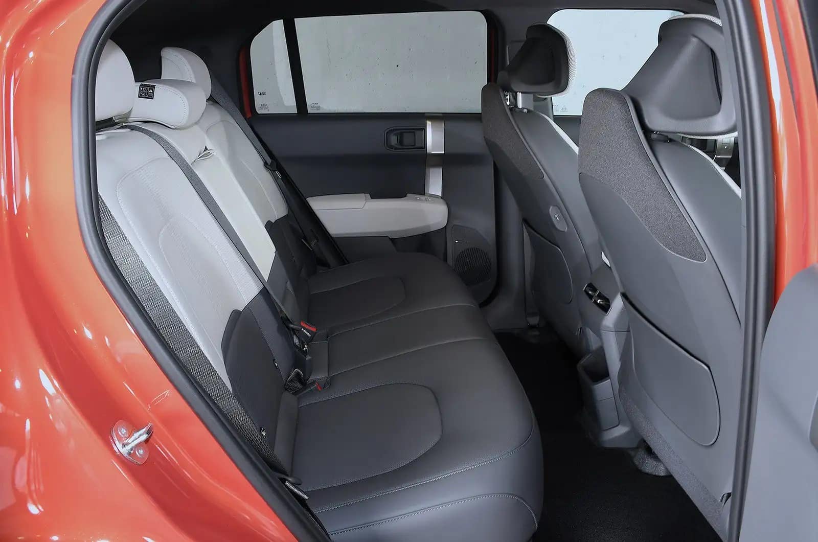 Kia EV3 vs Nissan Leaf: Ποιο ηλεκτρικό SUV κερδίζει πραγματικά;