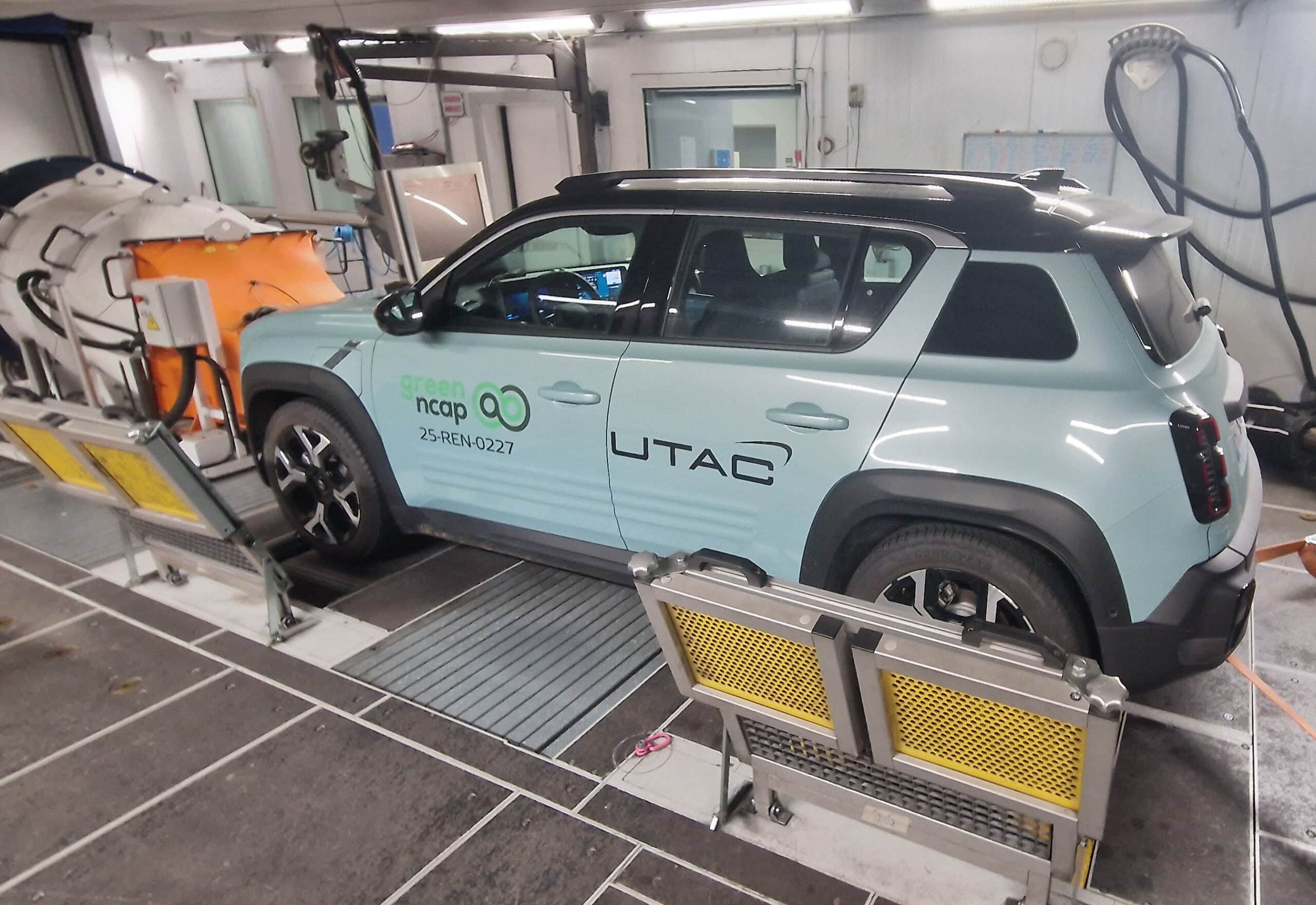 Green NCAP: 5 Αστέρια για τα Renault 4 E Tech και Renault 5 E Tech 