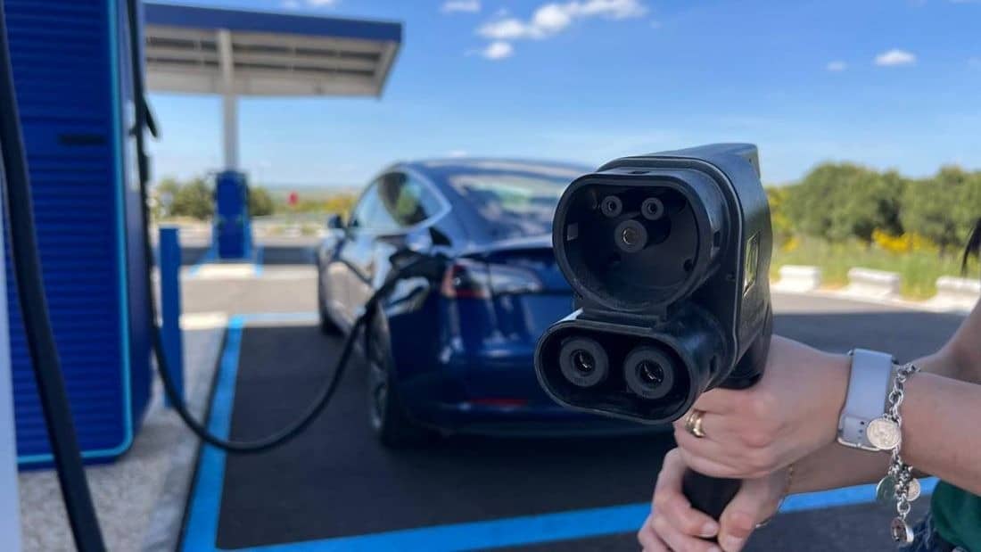 Τα ηλεκτρικά αυτοκίνητα 400V με την ταχύτερη φόρτιση