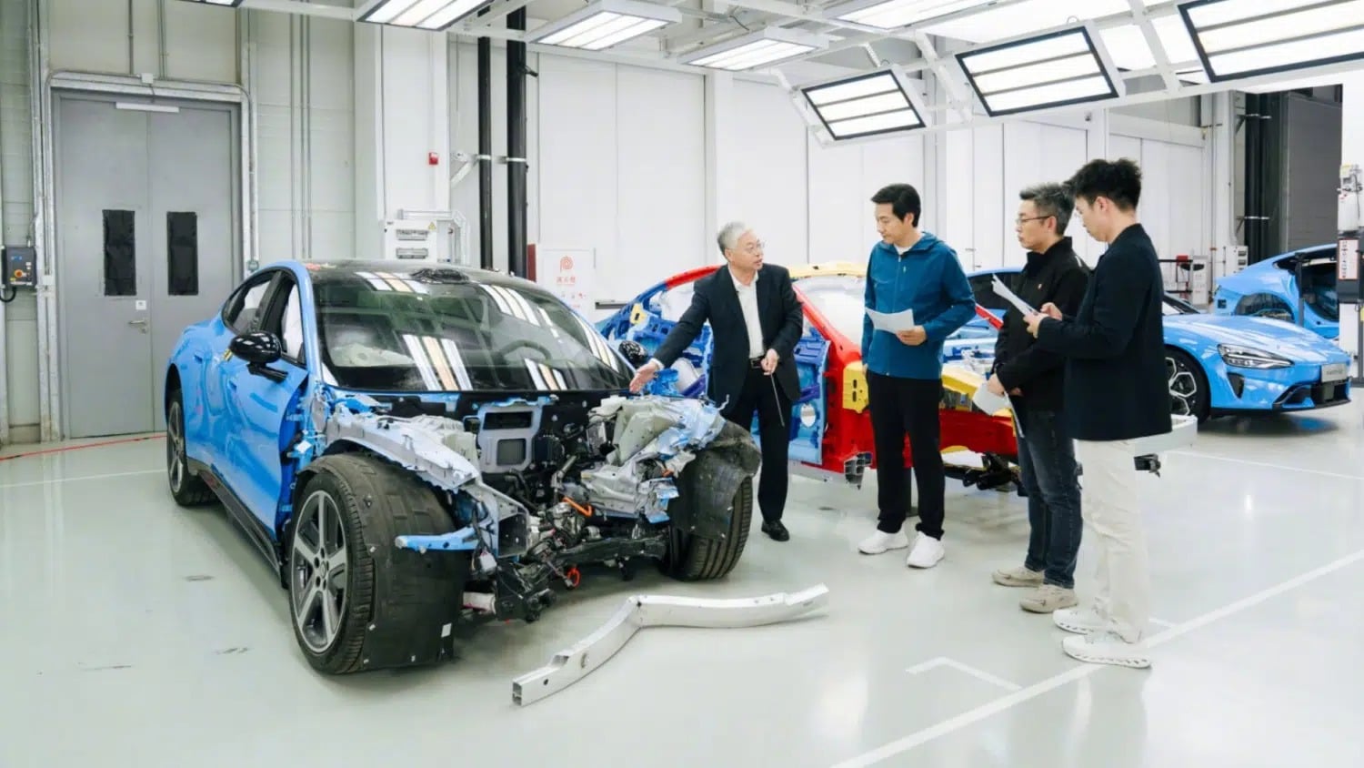 Ζωντανή αποσυναρμολόγηση του νέου Xiaomi SU7 - Τι διαπίστωσαν οι ειδικοί