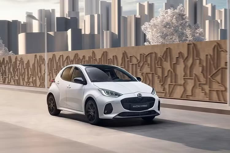 Αυτό είναι το νέο Mazda2 Hybrid