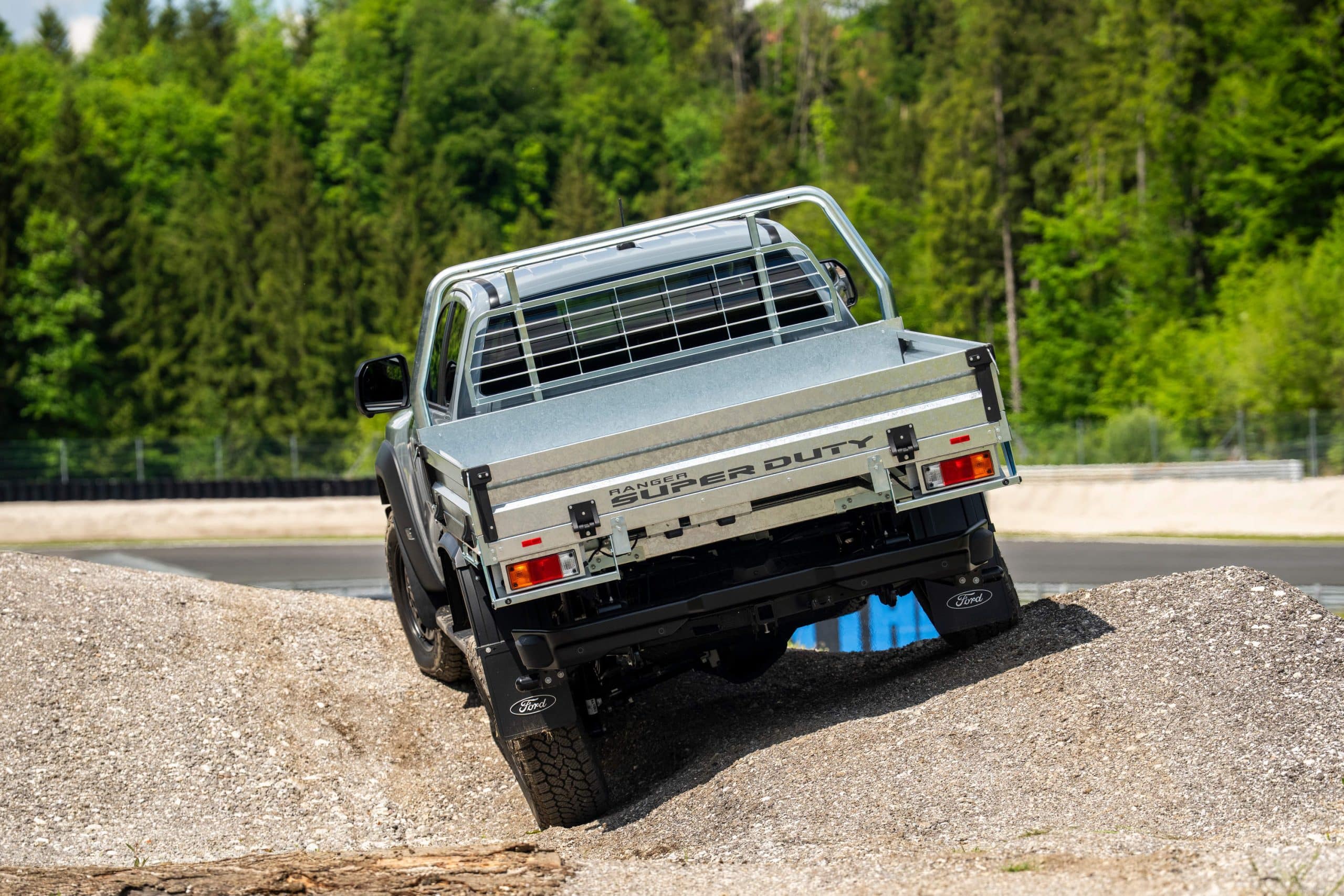 Η Ford Pro φέρνει το νέο Ranger Super Duty στην Ευρώπη