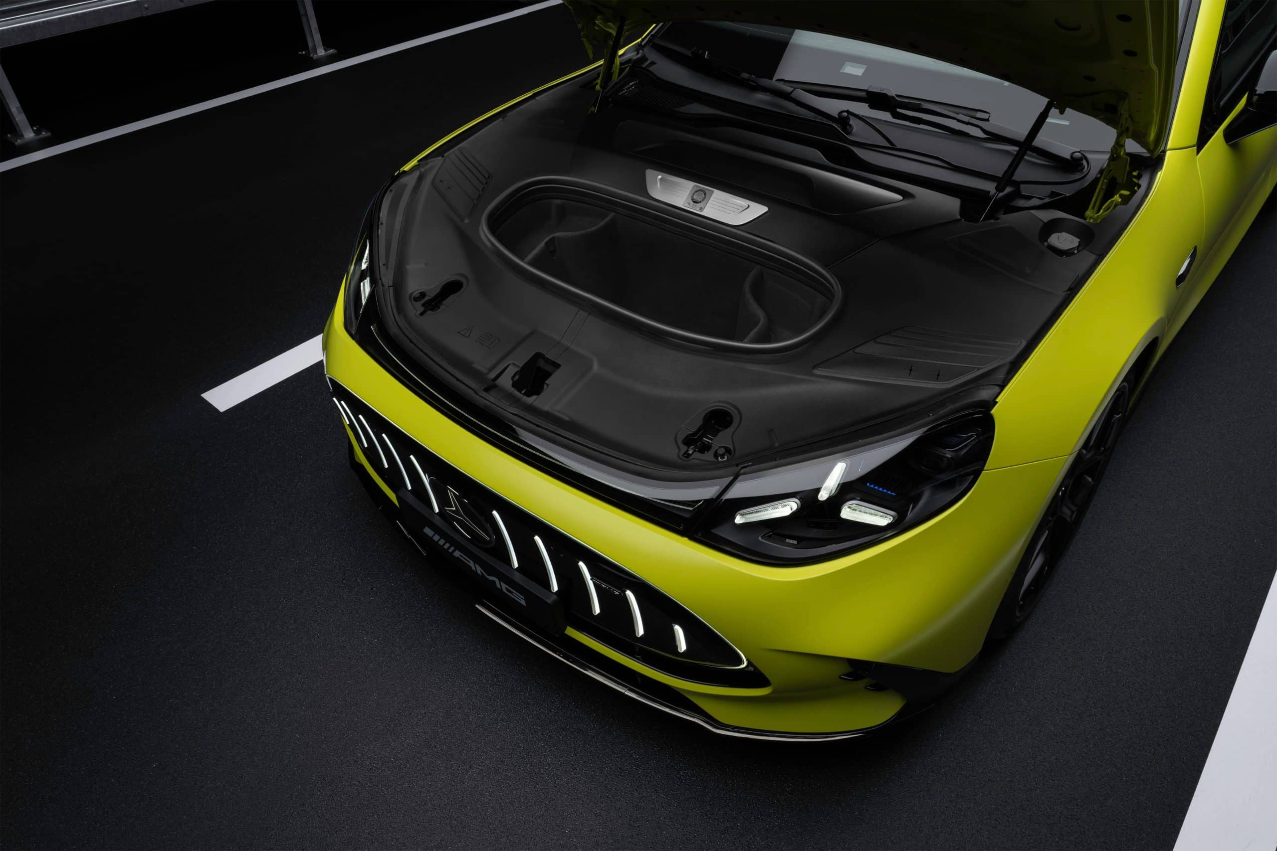 Νέα ηλεκτρική Mercedes-AMG GT 4-Door Coupé - 1.170 PS, φόρτιση 600 kW και 0-100 km/h σε 2,1″