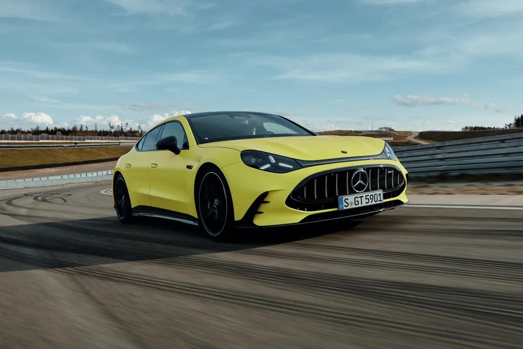 Νέα ηλεκτρική Mercedes-AMG GT 4-Door Coupé - 1.170 PS, φόρτιση 600 kW και 0-100 km/h σε 2,1″