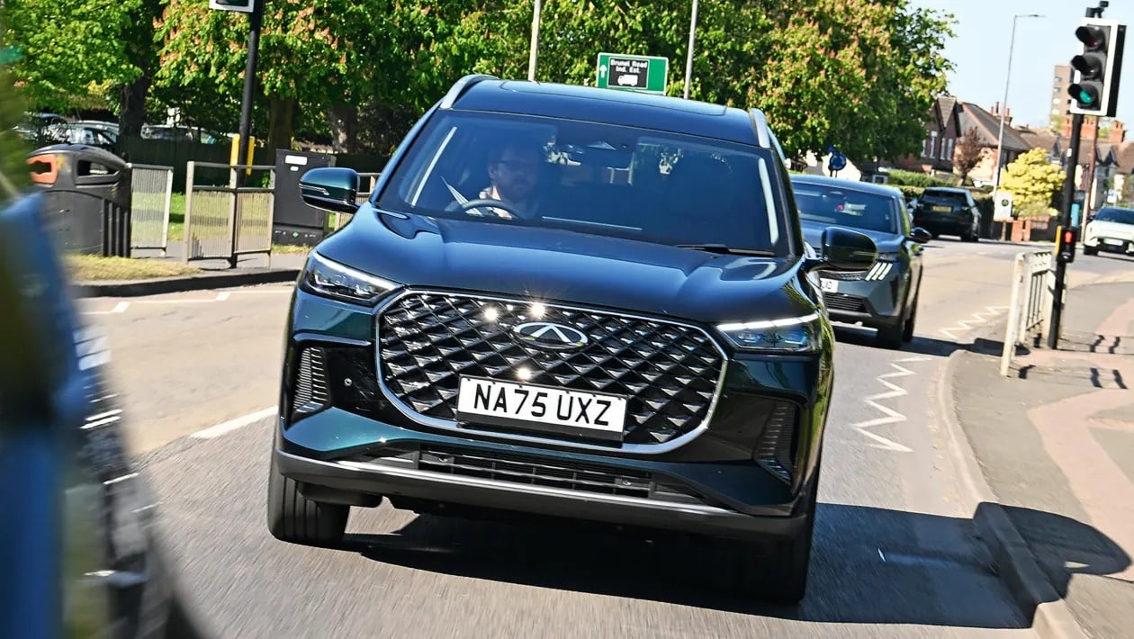 Megatest PHEV: 16 και να... καίνε