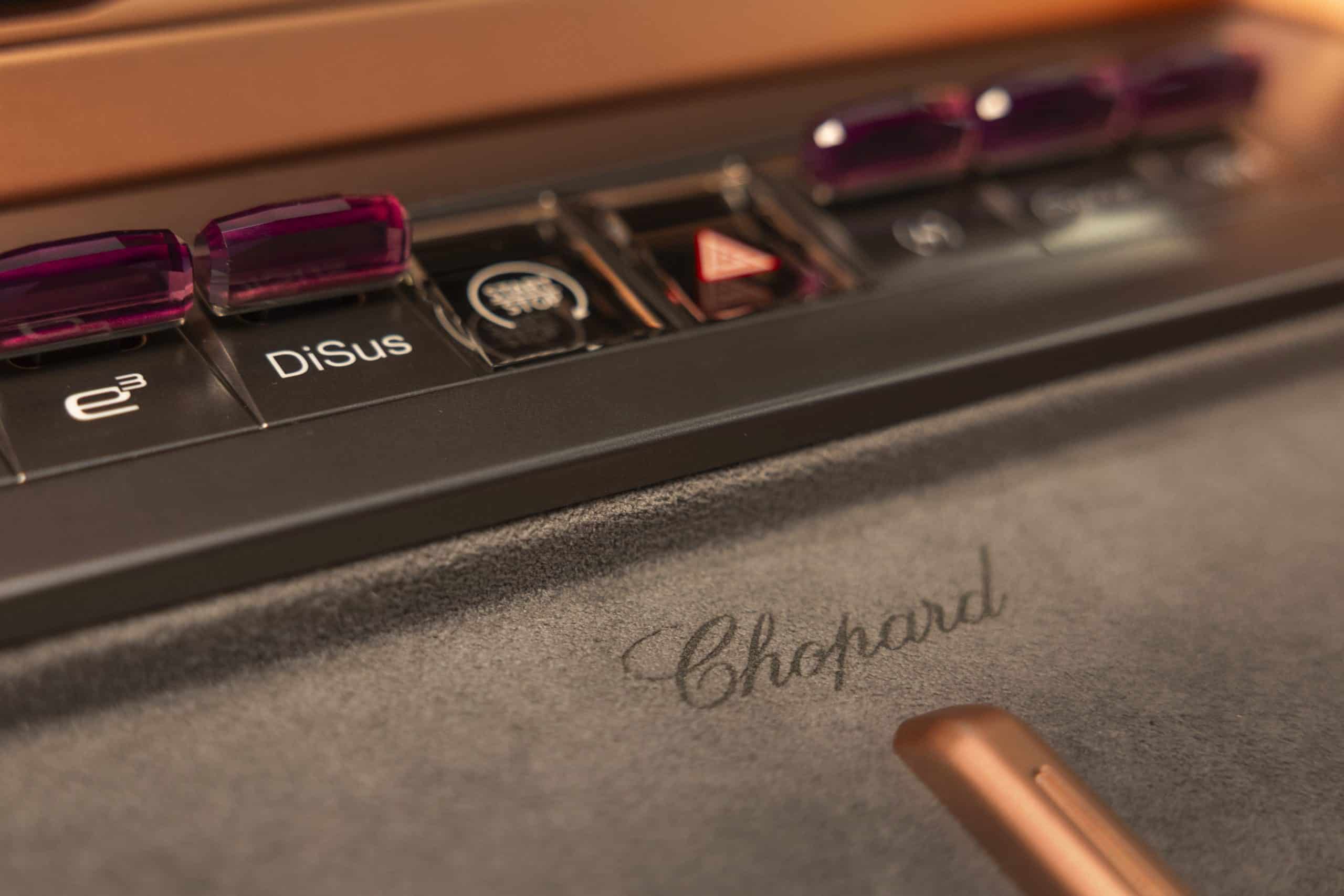 DENZA Chopard Z9GT: Ένα κόσμημα στο Φεστιβάλ των Καννών