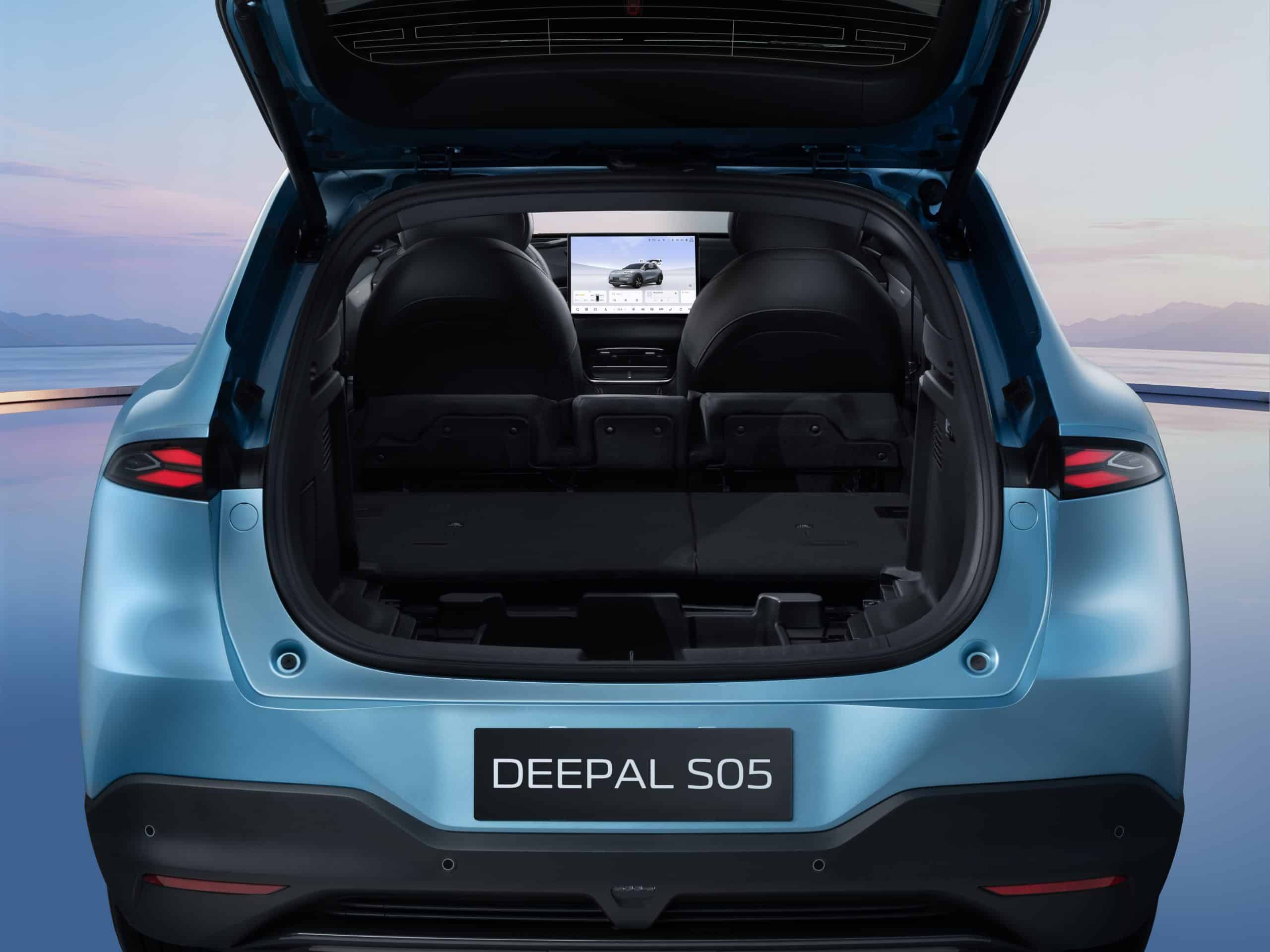 Νέο DEEPAL S05 PHEV - Δείτε εκδόσεις και τιμές