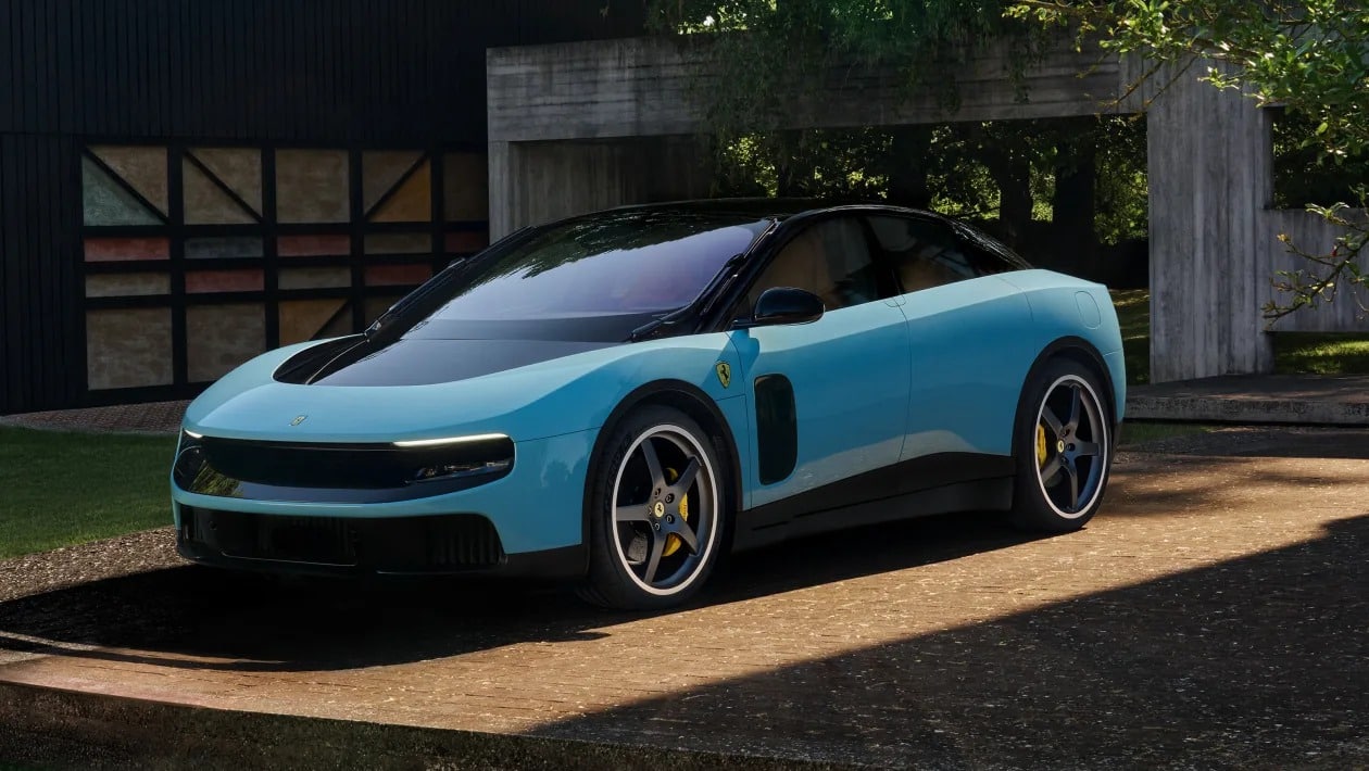 Ντεμπούτο για την πρώτη ηλεκτρική Ferrari Luce