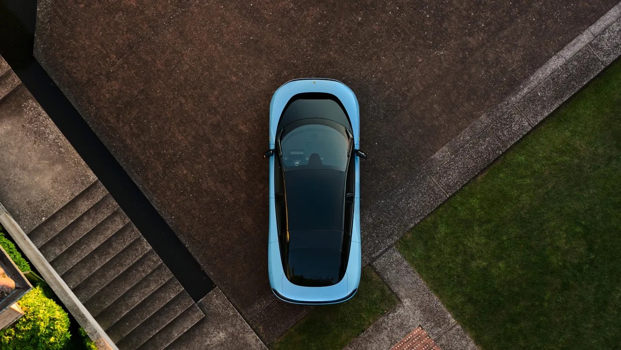 Ντεμπούτο για την πρώτη ηλεκτρική Ferrari Luce