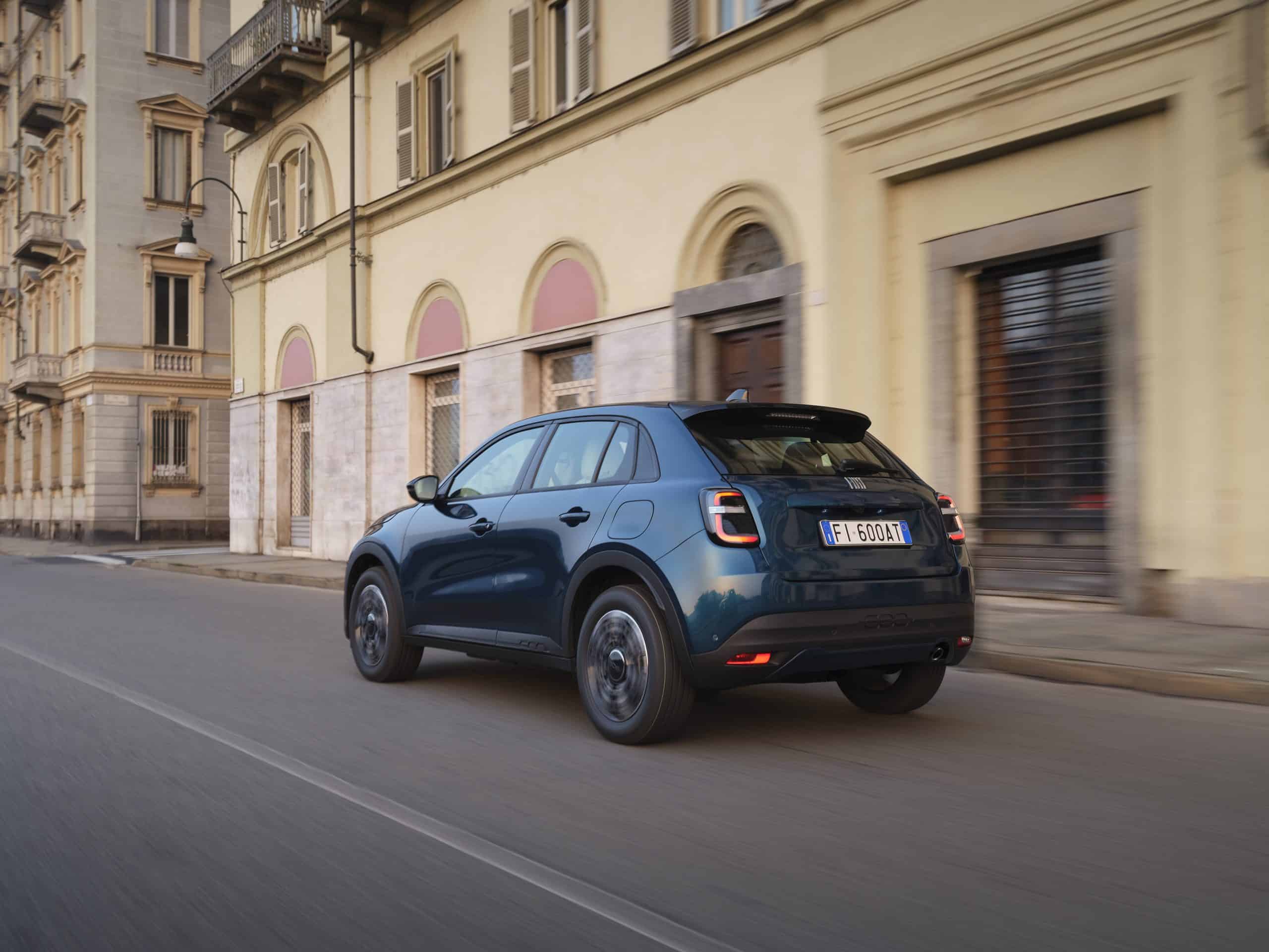 FIAT 600: Νέα έκδοση με €20.990 και 8 χρόνια εργοστασιακή εγγύηση 