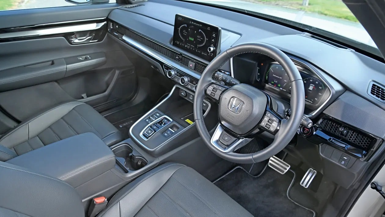 Μονομαχία 5 κορυφαίων PHEV: BMW X3 vs Honda CR-V, VW Tayron, MG HS και Range Rover Sport