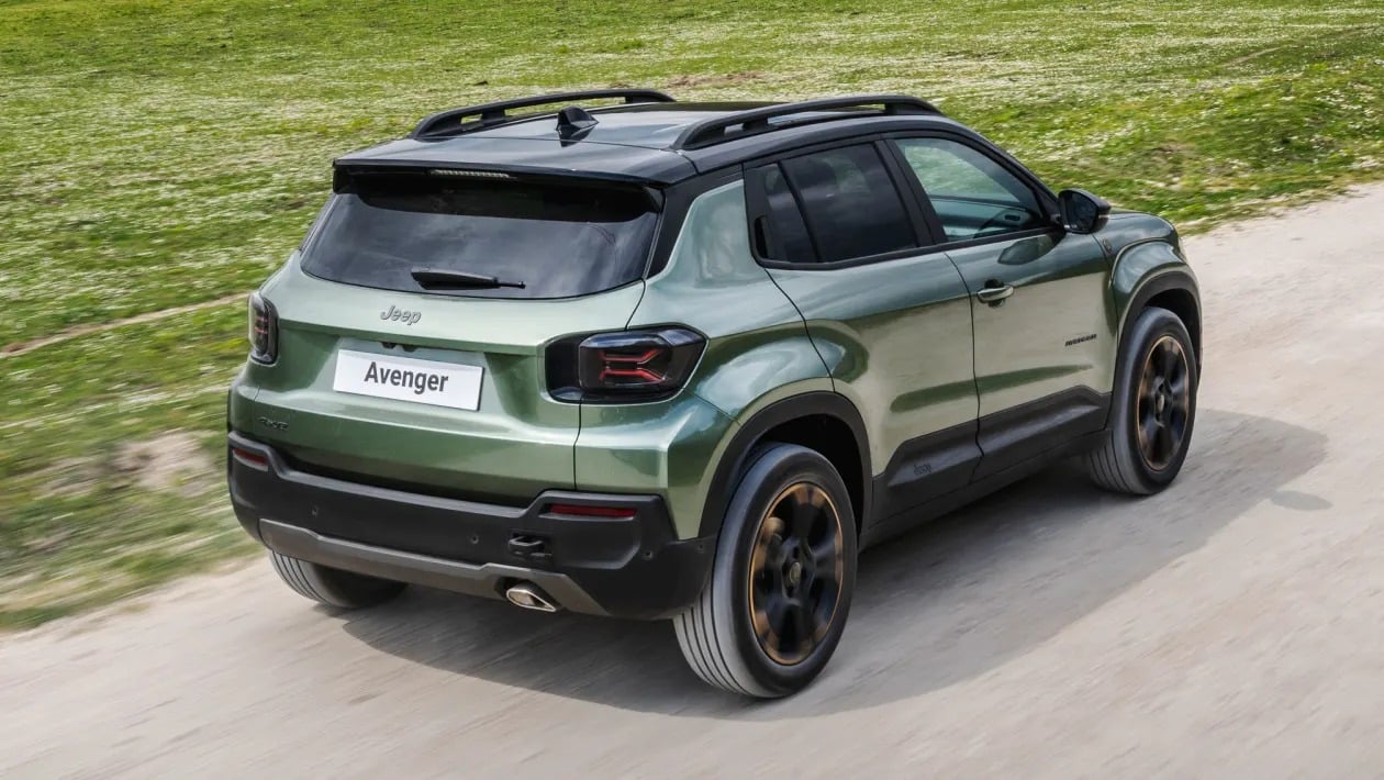 Αποκαλύφθηκε η ανανεωμένη έκδοση του νέου Jeep Avenger