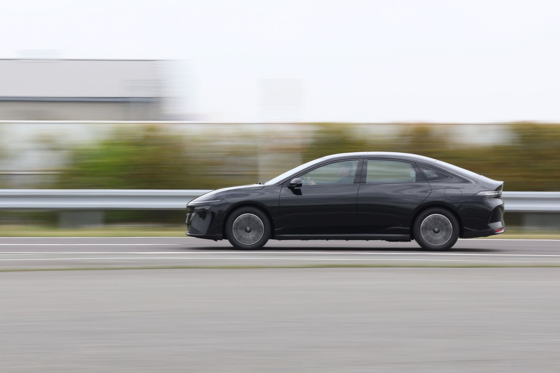 Nissan N6 PHEV: Το υβριδικό οικογενειακό με τιμή κάτω από €12.500
