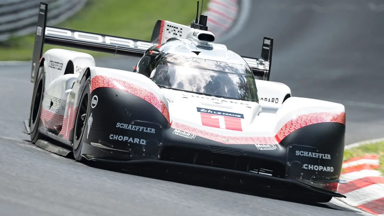 Nürburgring 2026 - Τα ρεκόρ γύρου στη «Πράσινη Κόλαση» και τα 10 ταχύτερα αυτοκίνητα παραγωγής
