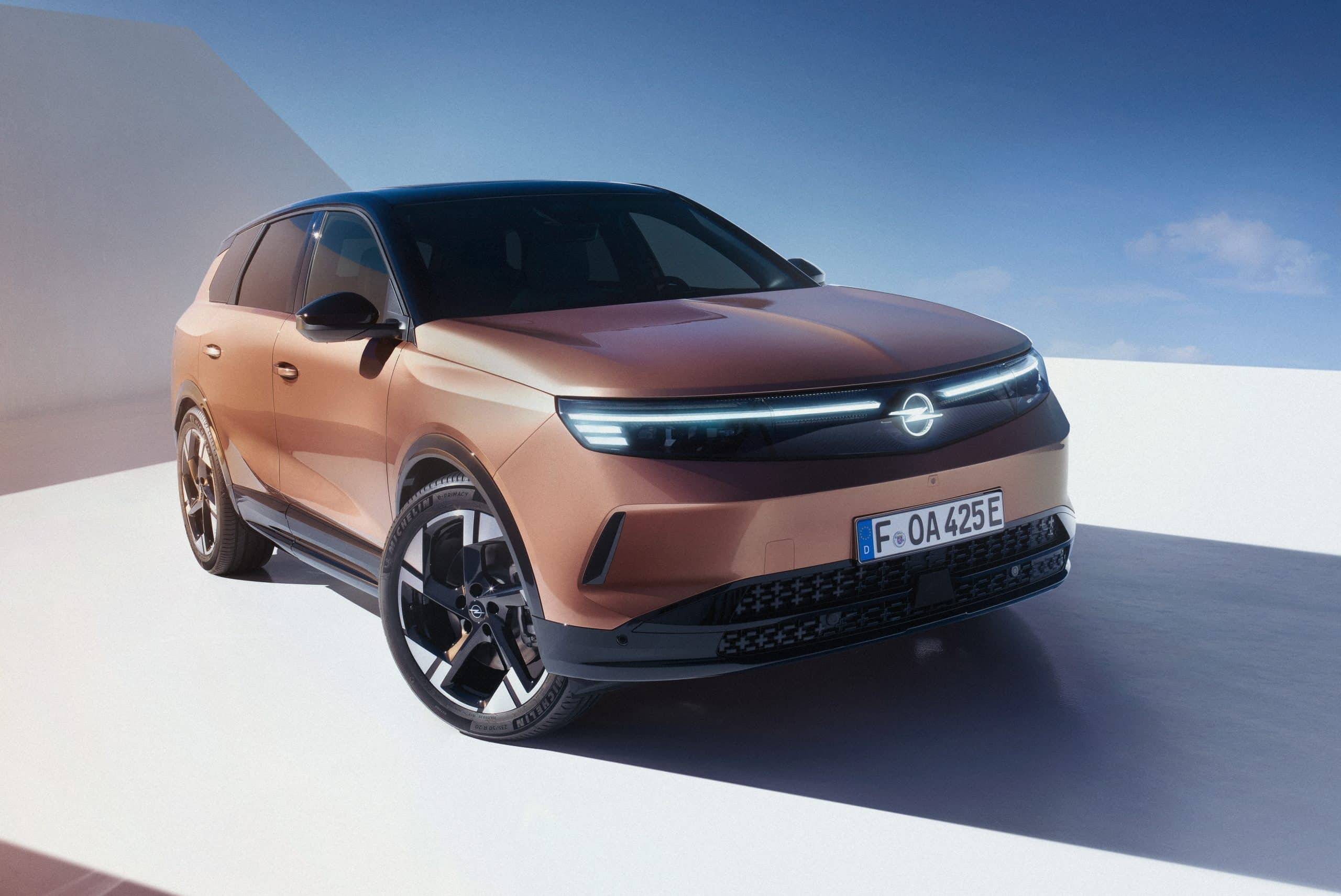 Opel “Electric ALL IN”: Η μετάβαση στην ηλεκτροκίνηση γίνεται πιο εύκολη από ποτέ