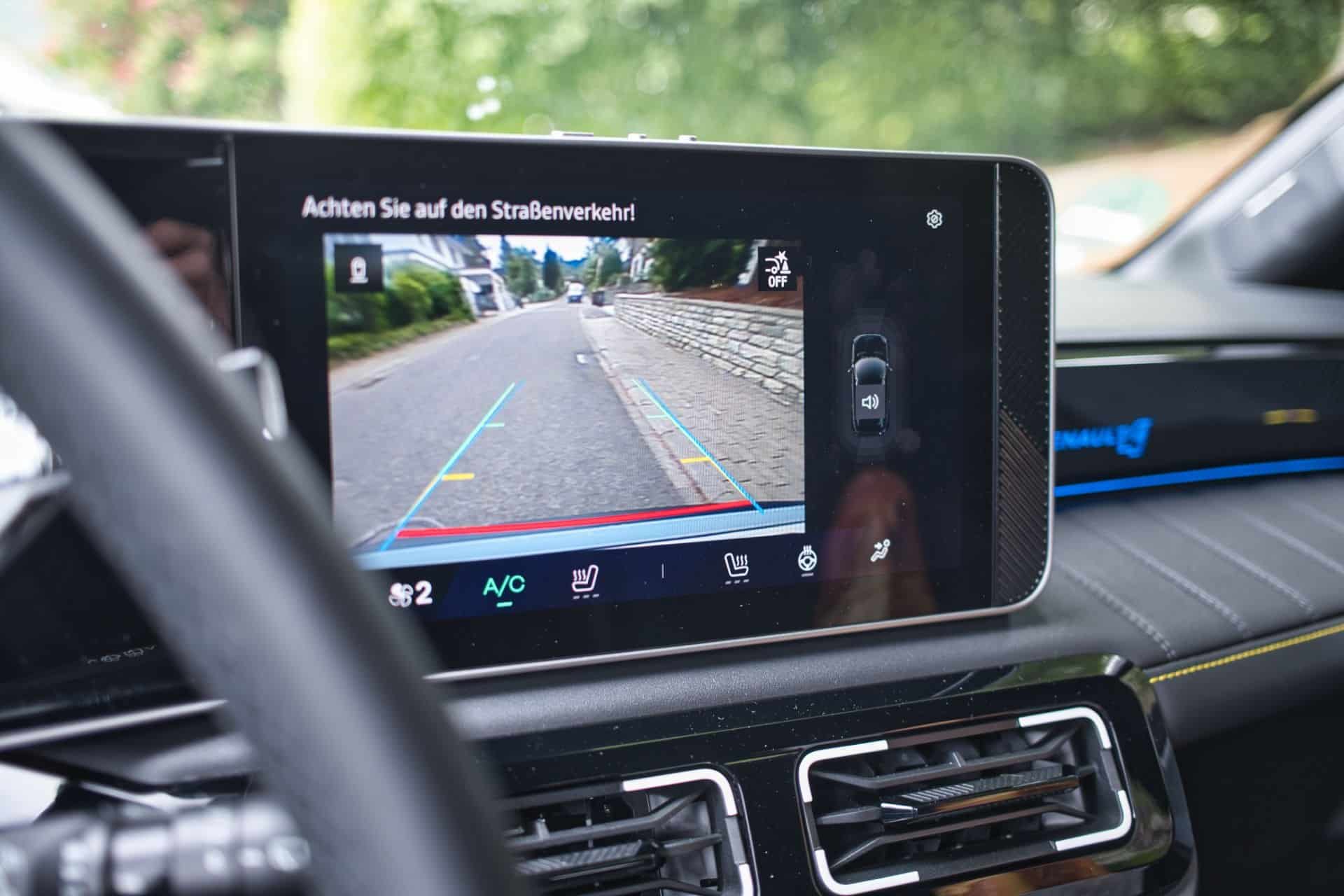 Renault 4 E-Tech: Ρετρό γοητεία με καθημερινή εμφάνιση
