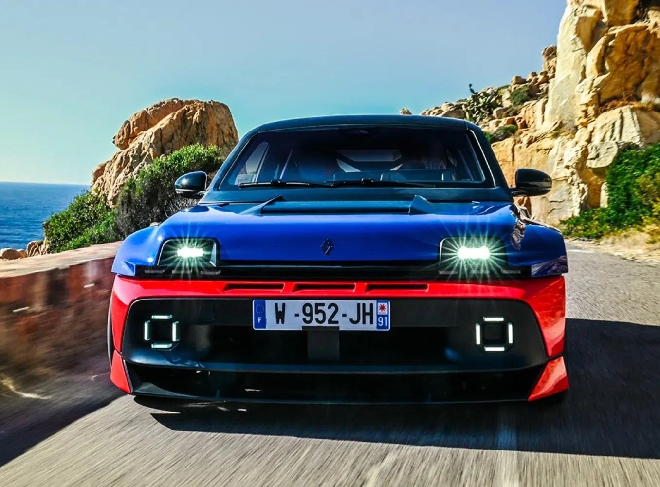 Renault 5 Turbo 3E: Κινητήρες στους τροχούς, 555 ίπποι και τεχνολογία που δεν έχουμε ξαναδεί