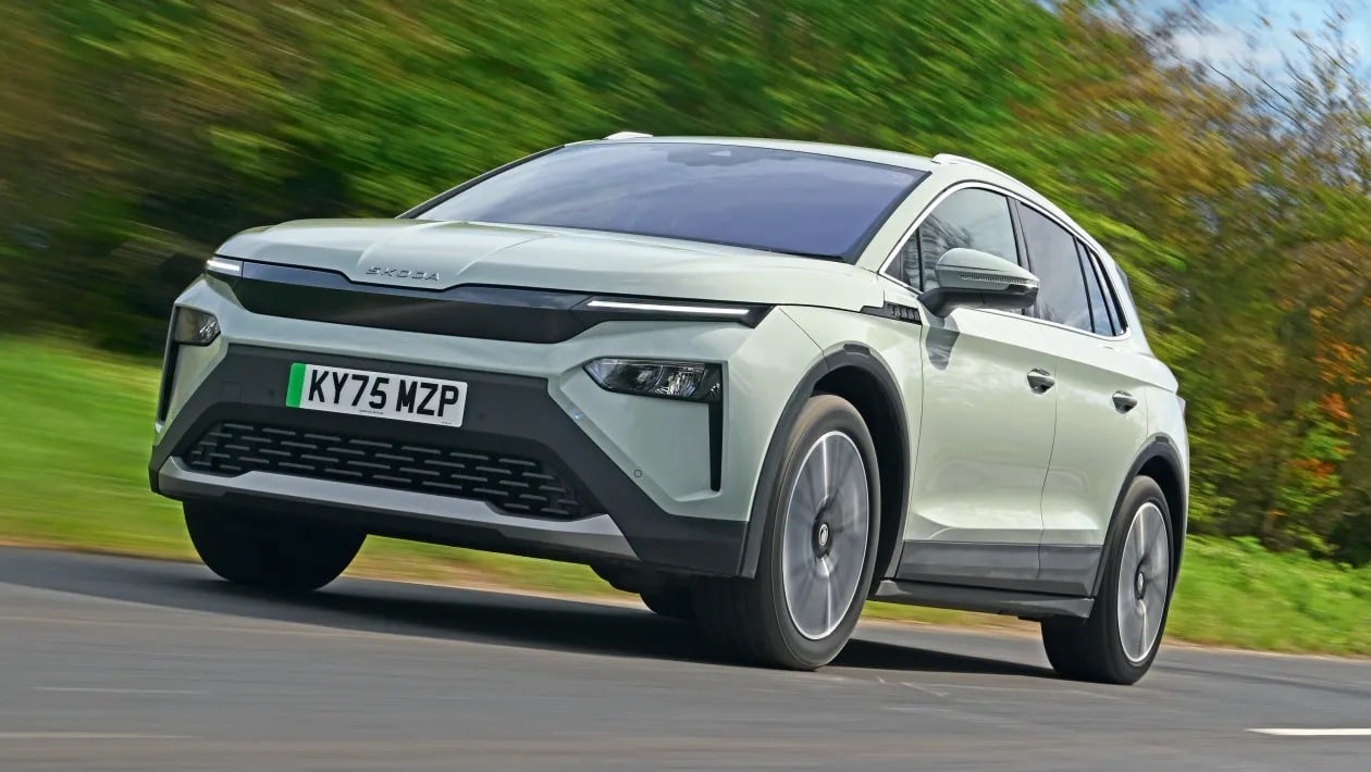 Skoda Elroq vs Toyota C-HR+: Ποιο ηλεκτρικό SUV κερδίζει τη μάχη; 