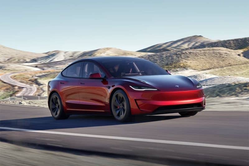 Ετοιμάζεται Tesla Model 3 Plaid με 1.020 ίππους!