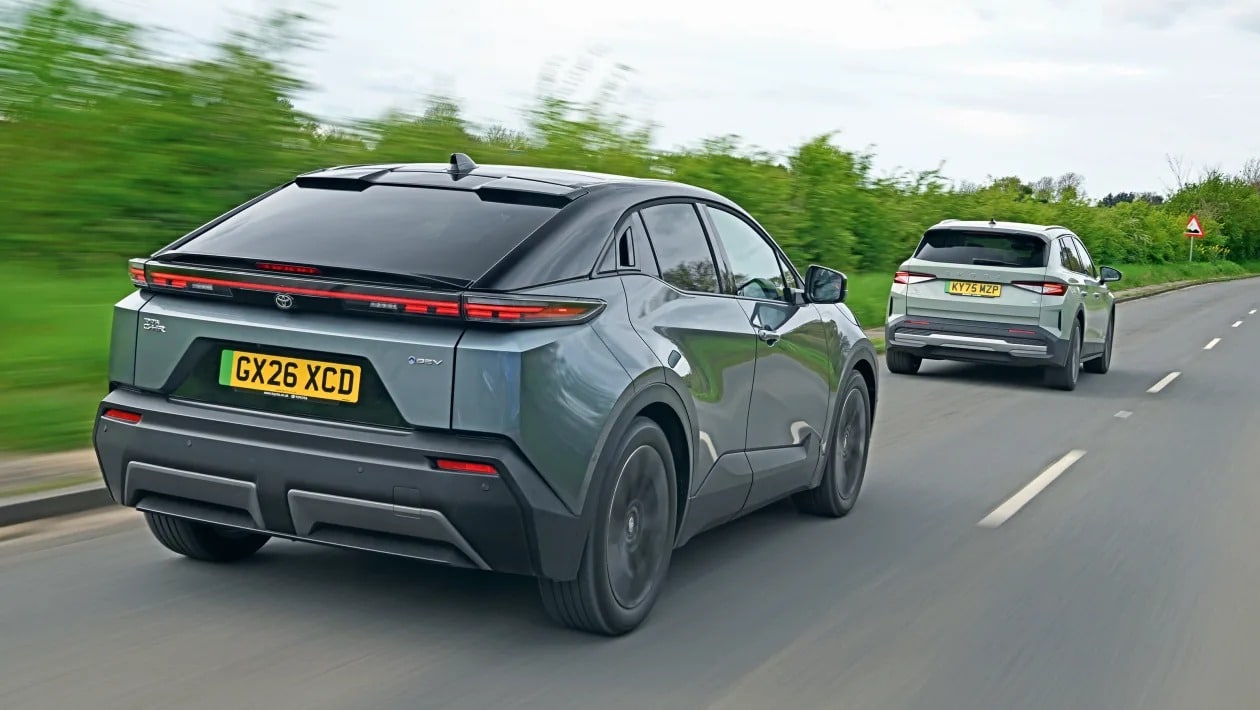 Skoda Elroq vs Toyota C-HR+: Ποιο ηλεκτρικό SUV κερδίζει τη μάχη; 