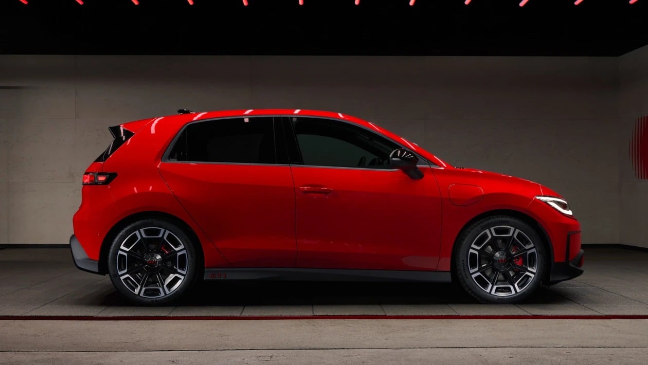 Volkswagen ID. Polo GTI: Το πρώτο ηλεκτρικό GTI αλλάζει τα πάντα στα hot hatch