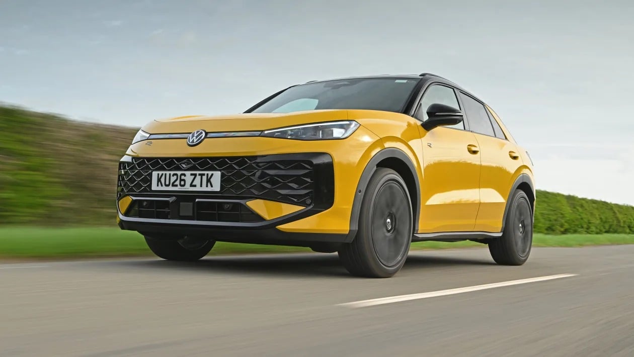 Volkswagen T-Roc vs Toyota C-HR: Η μάχη που αποκαλύπτει τον νέο βασιλιά των compact SUV