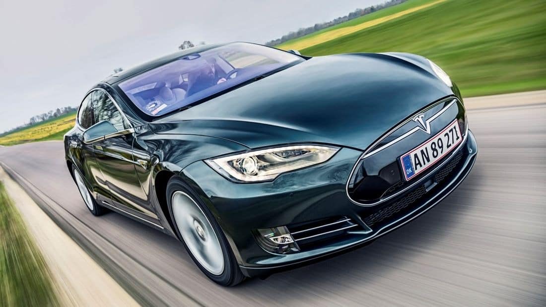 Tesla Model S με 370.000 χλμ.: Δείτε πόση μπαταρία έχει απομείνει