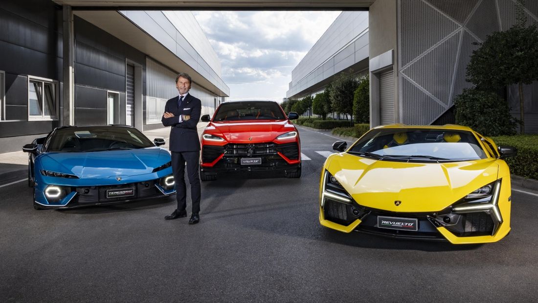 Η Lamborghini «καρφώνει» τη Ferrari μετά το φιάσκο του ηλεκτρικού Luce