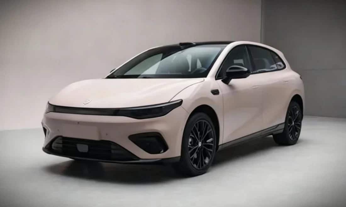 Το Leapmotor B05 φτάνει στην Ευρώπη με αυτονομία 480 χλμ. και τιμή €22.800